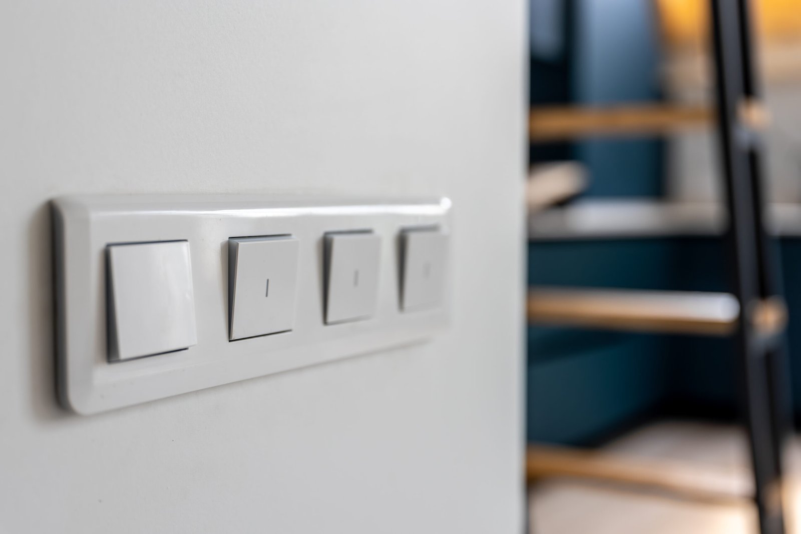 signs of faulty wiring in house — BTD Electrical & Data